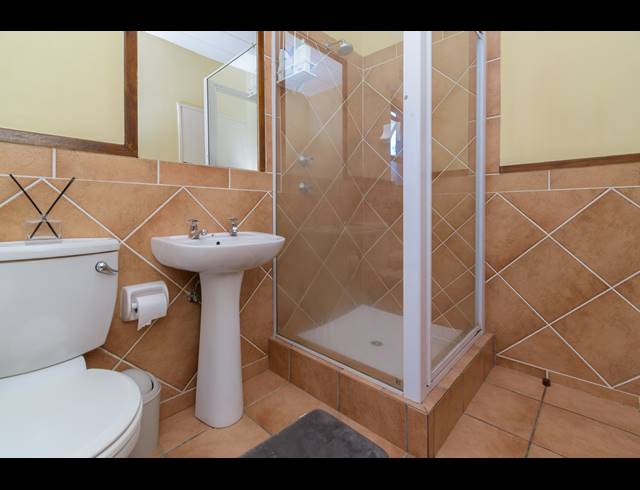 2 BEDROOM APARTMENT FOR SALE IN PAULSHOF